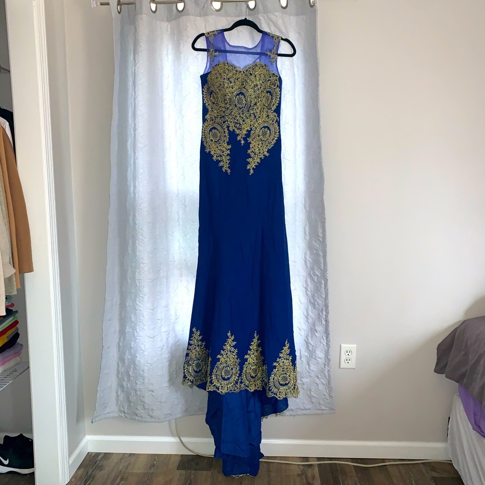 royal blue dress